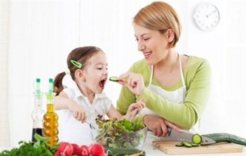 
Dinh dưỡng đúng cách cho trẻ trong dịp Tết